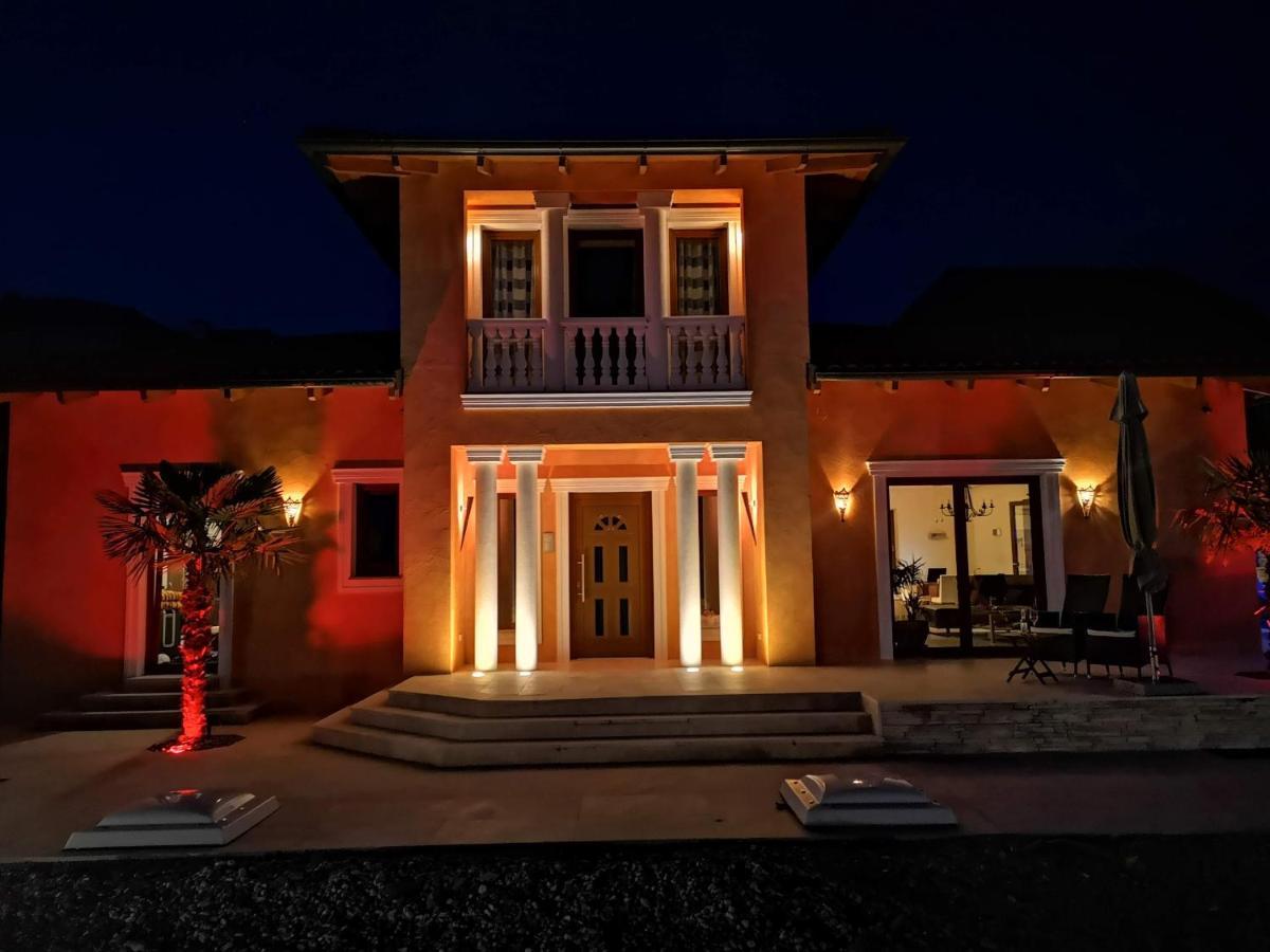 Villa Toscana Steyr Exterior foto